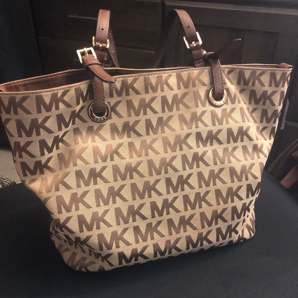 COPY - Handbags